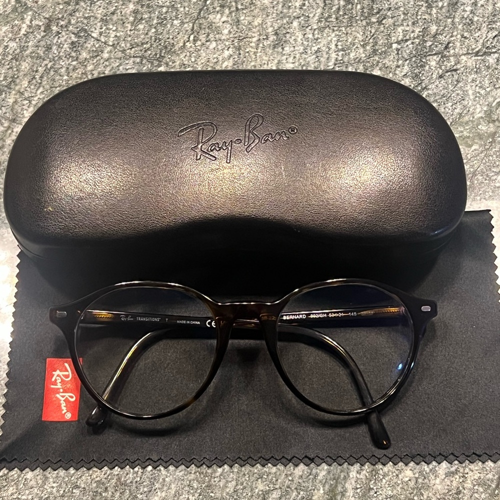 Ray-Ban Tortoise Shell Round Glasses